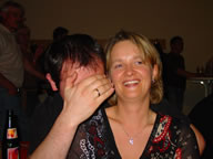 Tivola's Welt - Bildergalerie Neuendorfer Dorffest im Jahr 2003 - Beatabend mit der Gruppen The Jets, Sperrstund und Sohlmen