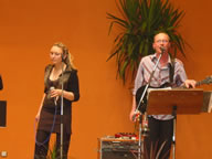 Tivola's Welt - Bildergalerie Neuendorfer Dorffest im Jahr 2003 - Beatabend mit der Gruppen The Jets, Sperrstund und Sohlmen