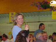 Tivola's Welt - Bildergalerie Neuendorfer Dorffest im Jahr 2003 - Beatabend mit der Gruppen The Jets, Sperrstund und Sohlmen