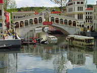 Tivola's Welt - Bildergalerie Kurztripp ins Legoland nach Günzburg mit Übernachtung in der Pension in Augsburg im Jahr 2005.