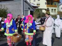 Tivola's Welt - Bildergalerie 2010-02-16 Faschingsumzug in Neuendorf mit anschließend Kehraus in der Halle