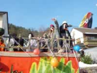 Tivola's Welt - Bildergalerie 2010-02-16 Faschingsumzug in Neuendorf mit anschließend Kehraus in der Halle